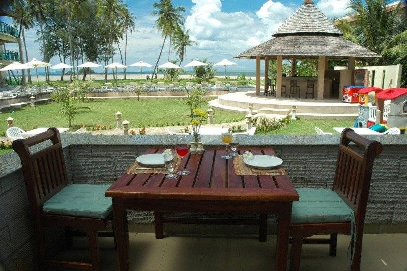 فندق Lanta Pura Beach Resort