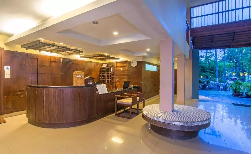 酒店 Lanta Pura Beach Resort