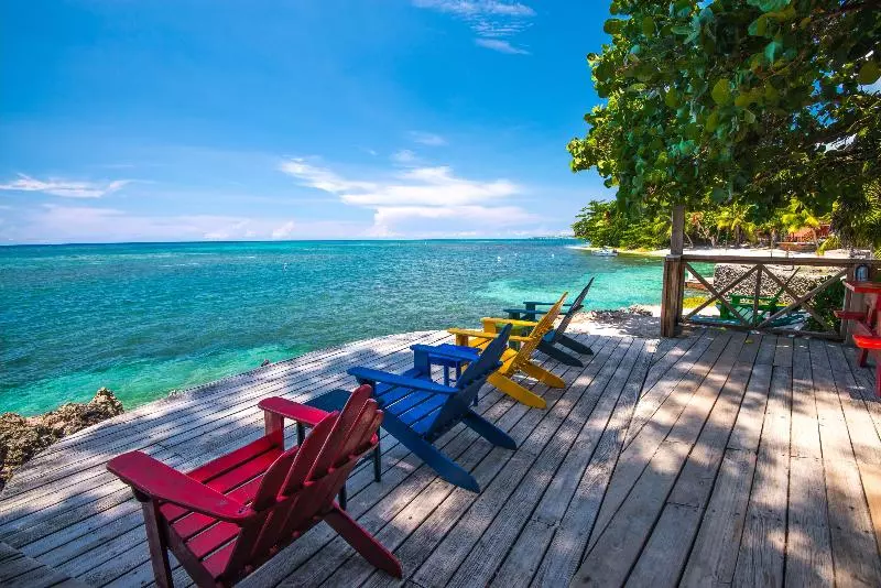 هتل Las Rocas Resort And Dive Center