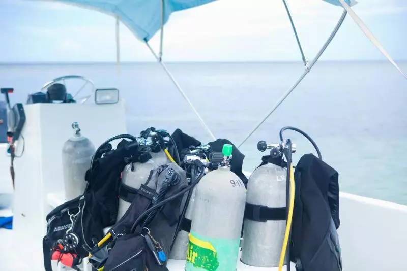 هتل Las Rocas Resort And Dive Center