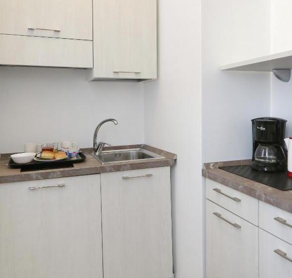 בית מלון כפרי Residenza Alighieri