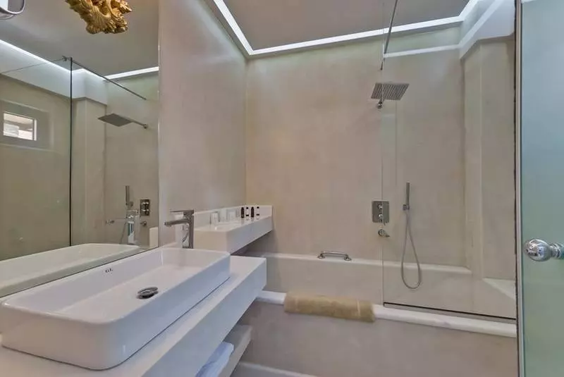 هتل Royal Marmin Bay Boutique & Art