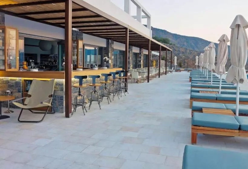 هتل Royal Marmin Bay Boutique & Art