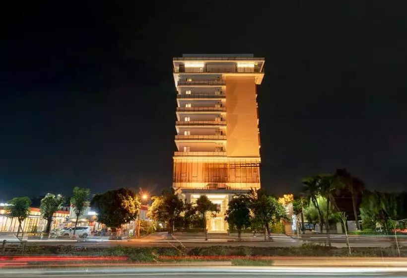 The Capital Hotel Surabaya