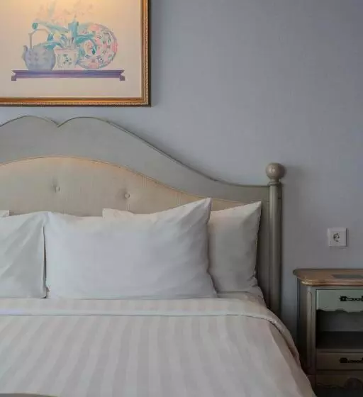 The Capital Hotel Surabaya