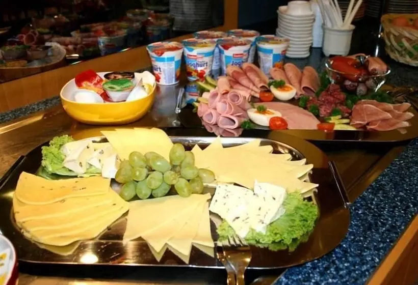 ホテル Schwarzer Bar