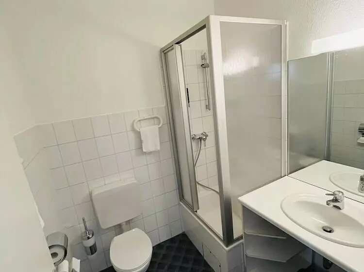 ホテル Schwarzer Bar