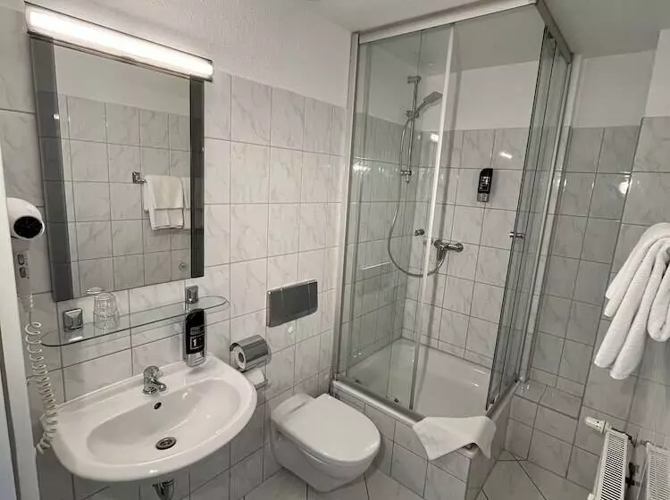 ホテル Schwarzer Bar