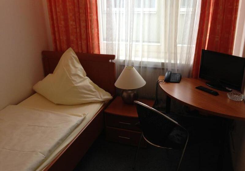 ホテル Schwarzer Bar