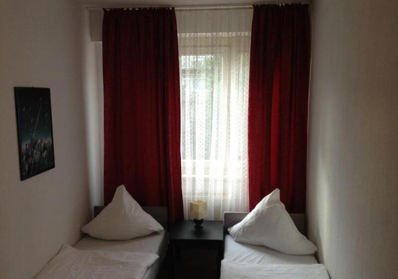 ホテル Schwarzer Bar