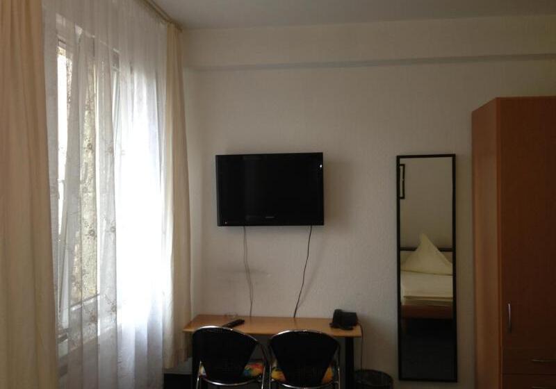 ホテル Schwarzer Bar