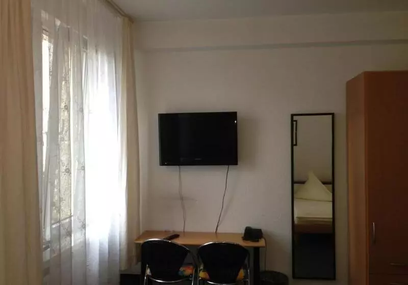 ホテル Schwarzer Bar