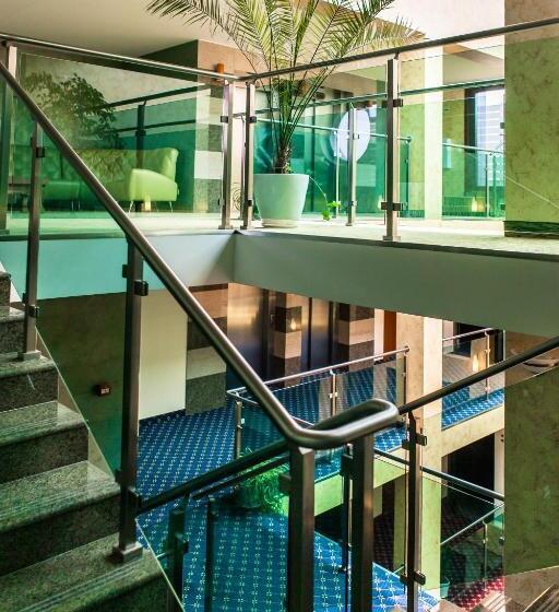 هتل Spa Amber Palace