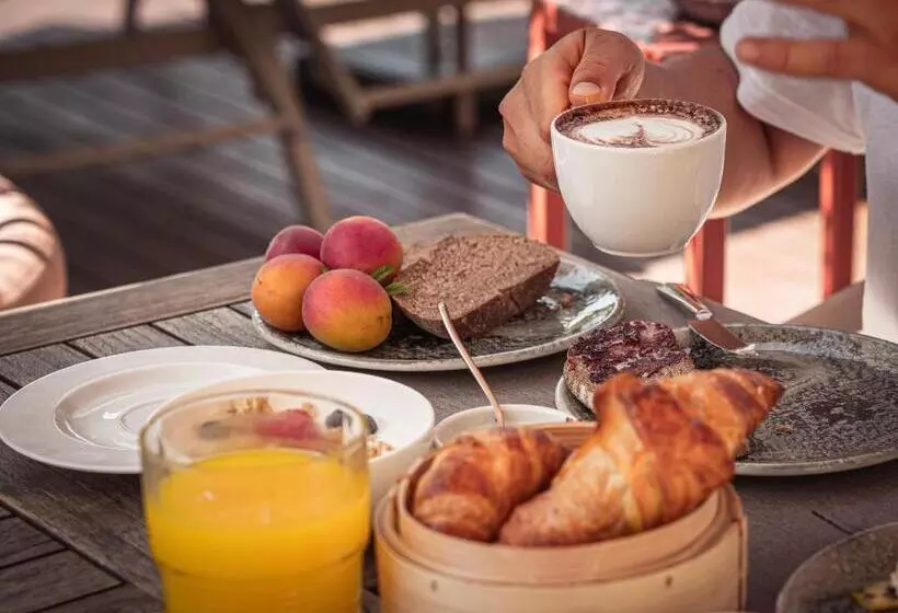 בית מלון כפרי Tobago