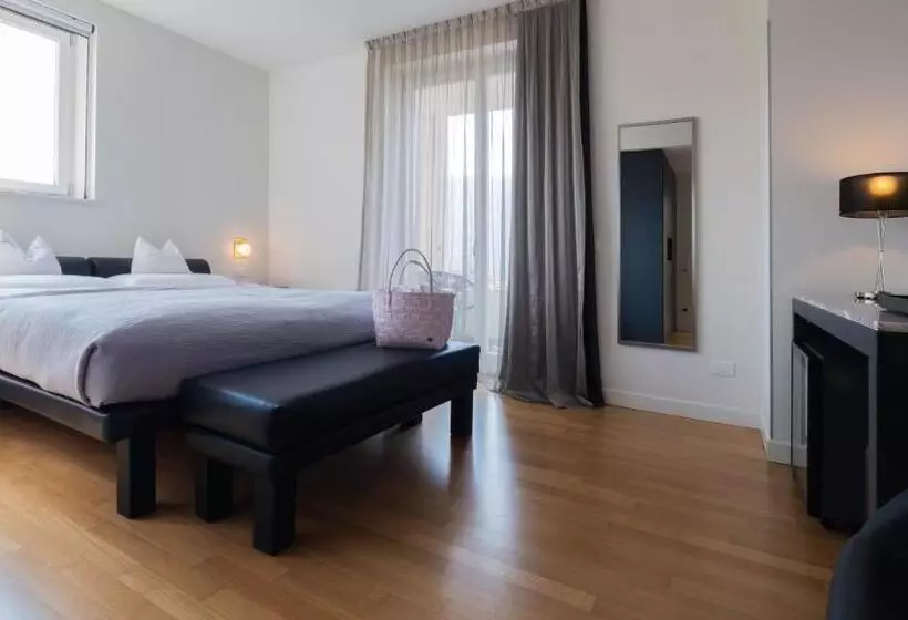 בית מלון כפרי Tobago