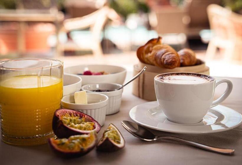 בית מלון כפרי Tobago