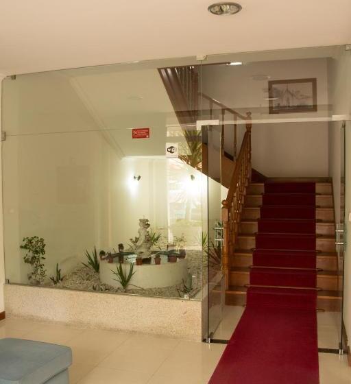 ペンション Pinheiro Manso