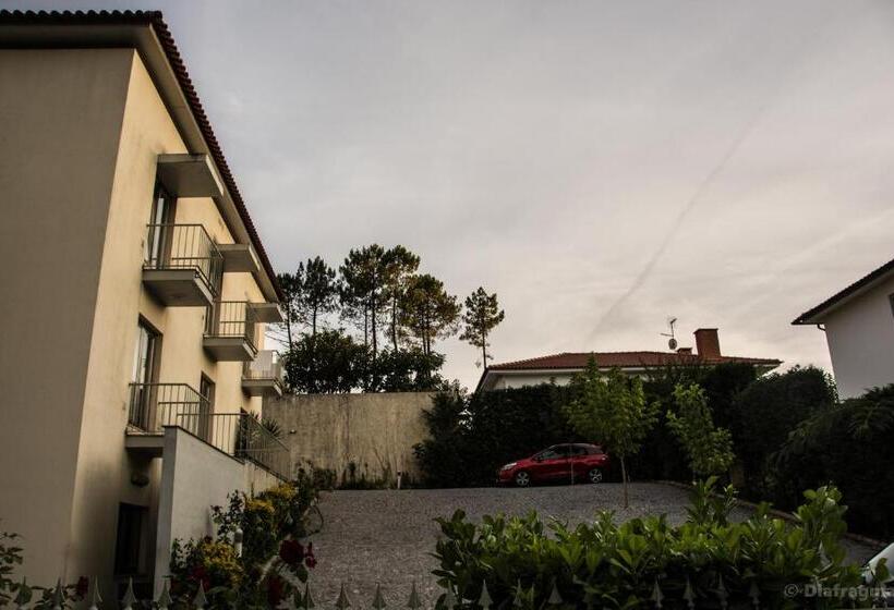 ペンション Pinheiro Manso