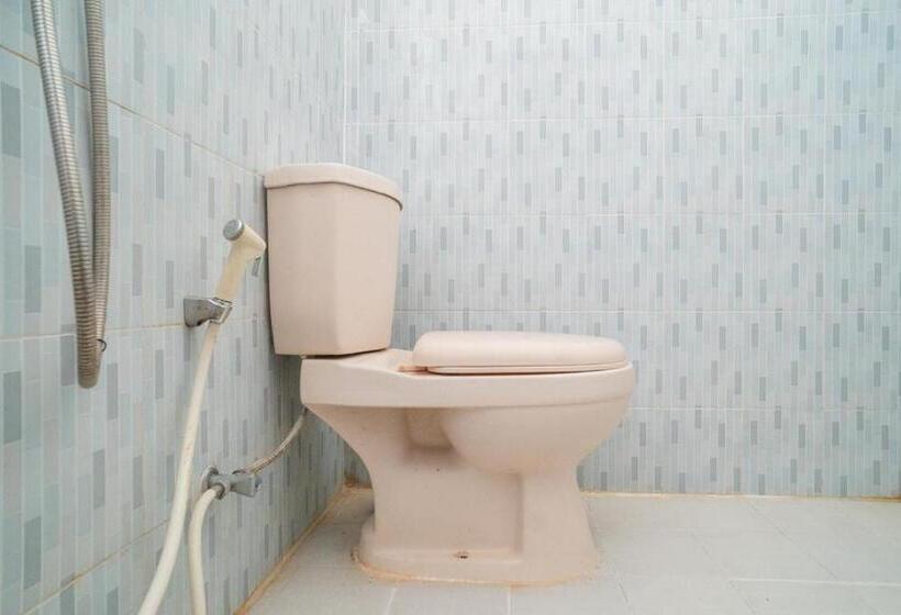 בית מלון כפרי Koolkost Syariah Near Jalan Ahmad Yani Banjarmasin 2