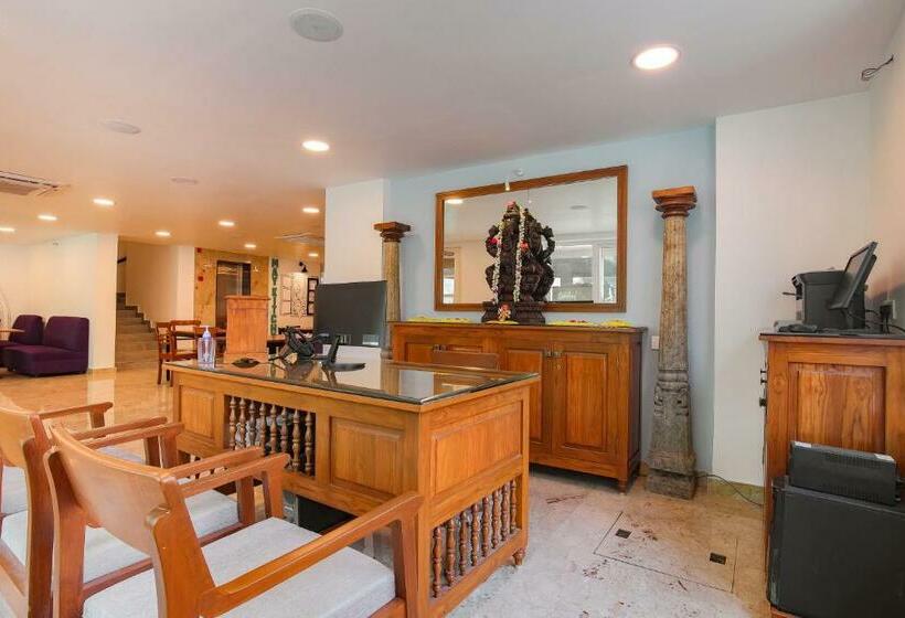 Hôtel Aura By Woco Stays