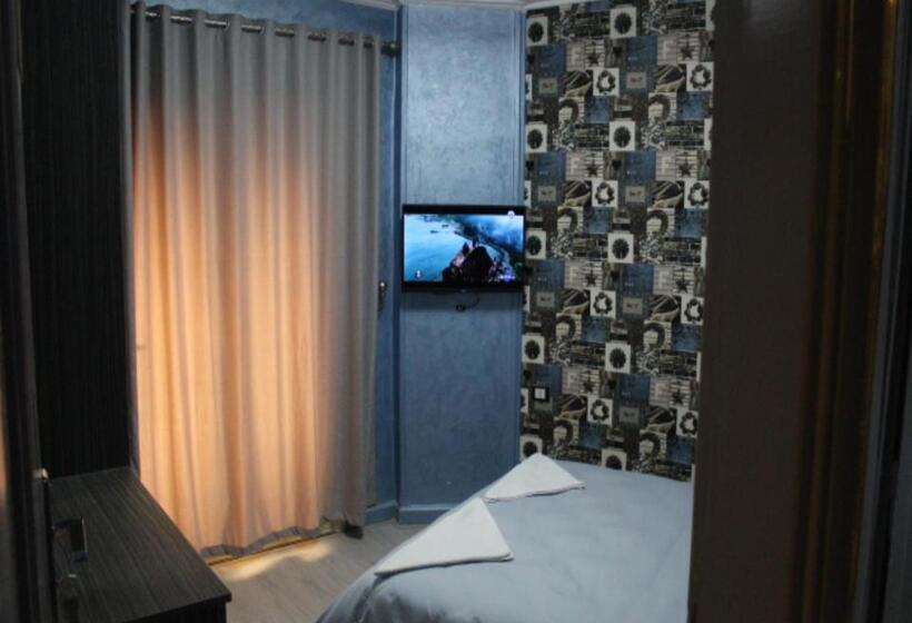 هتل Hostel Sunset Down Town