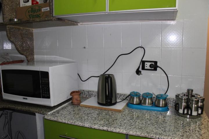 هتل Hostel Sunset Down Town