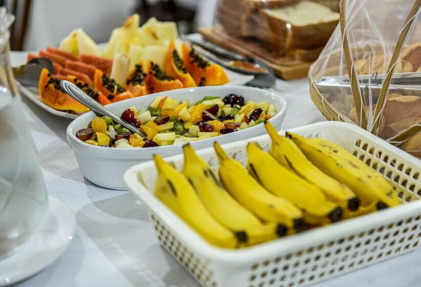 هتل Pousada Da Tina