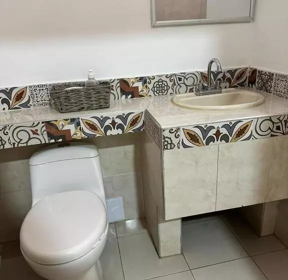 هتل Zamay Centro Histórico