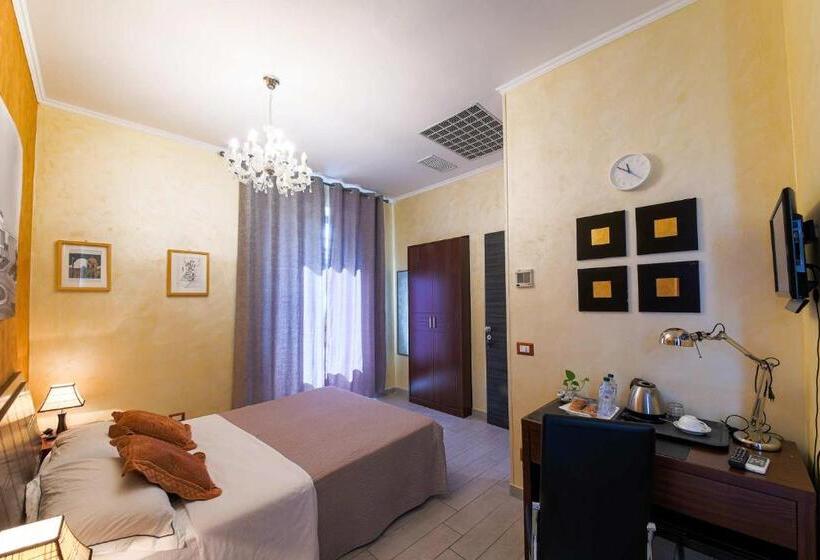 پانسیون E Room 42