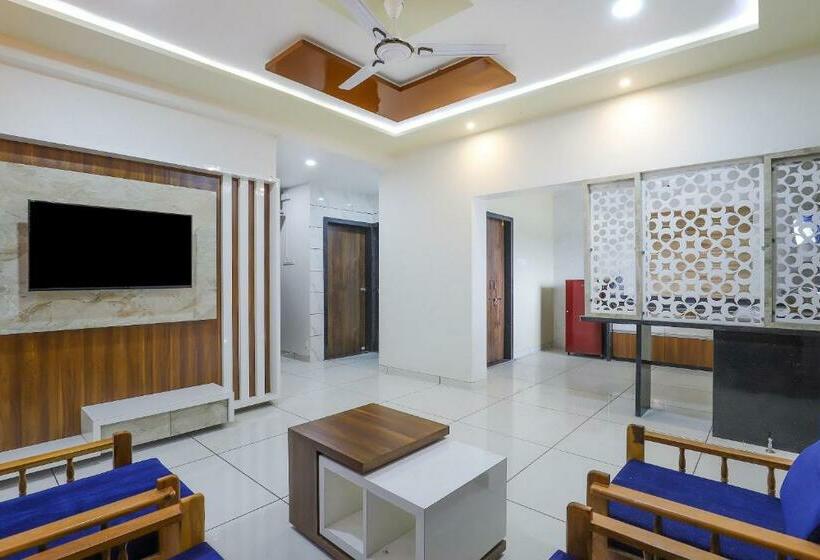 Pension (Hôtel basse catégorie) Oyo Home 83838 Reva Vihar Homestay