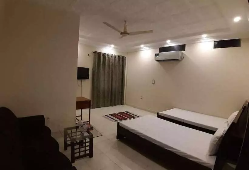 پانسیون Victoria Guest House