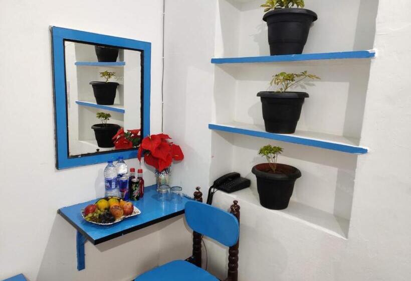 Hotel Adh K F International   Budget