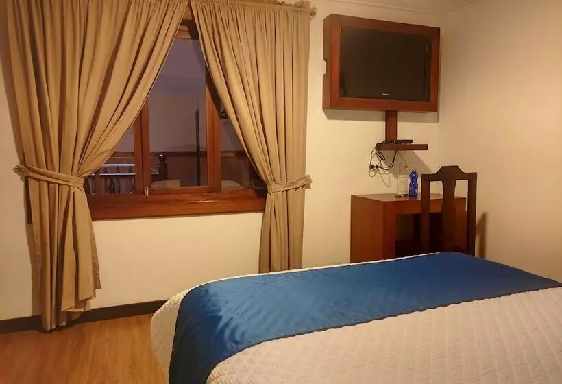 Hotelli Sa By Raymipampa