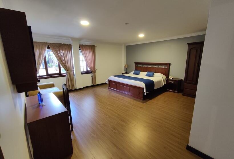 Hotel Sa By Raymipampa