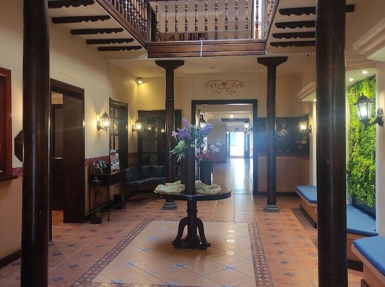 Hotel Sa By Raymipampa