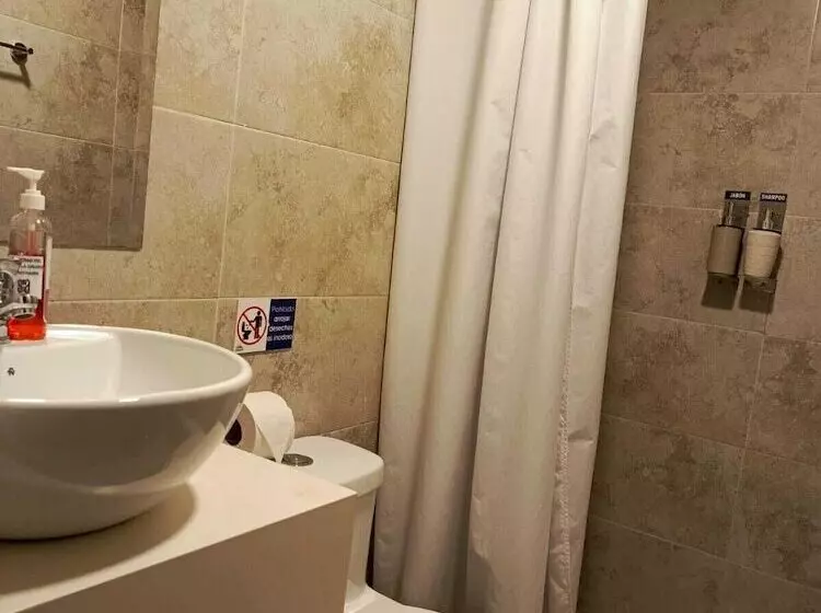 Hotelli Sa By Raymipampa