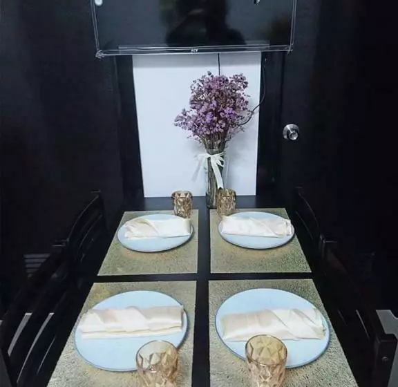 Roari Portovita Tower 2 Br Luxurious Unit