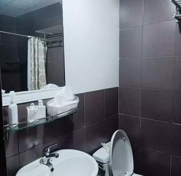 Roari Portovita Tower 2 Br Luxurious Unit
