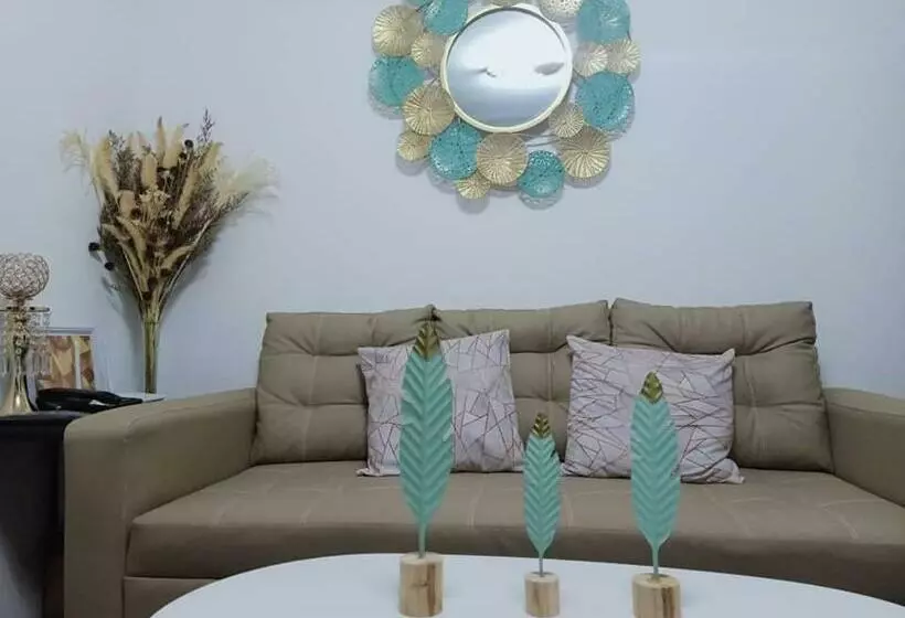 Roari Portovita Tower 2 Br Luxurious Unit