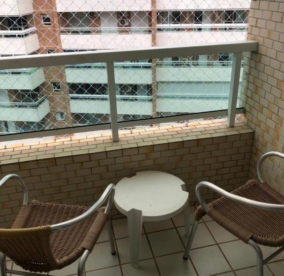 Boulevard Riviera Flat