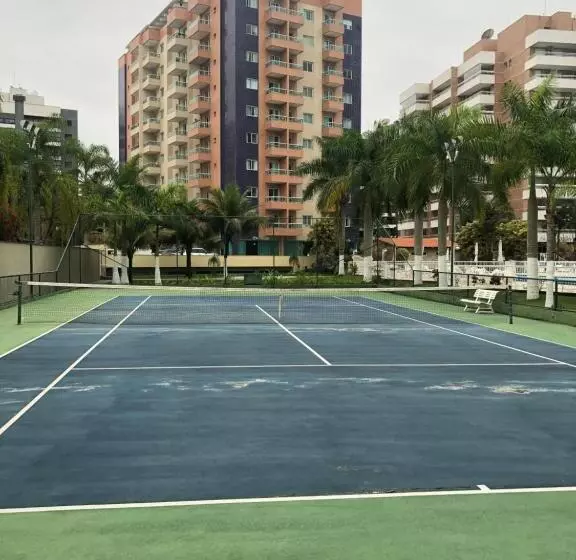 Boulevard Riviera Flat