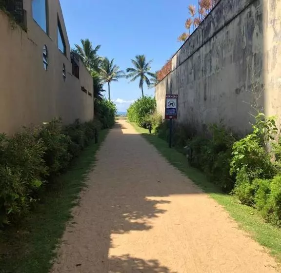 Boulevard Riviera Flat