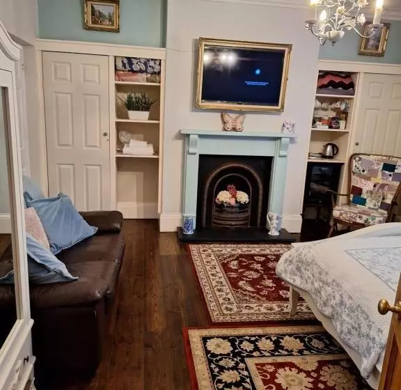 ベッドアンドブレックファースト Slate Hall