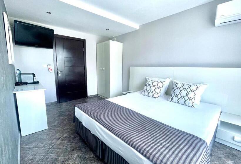 Отель Agata Beach Boutique Adult Only