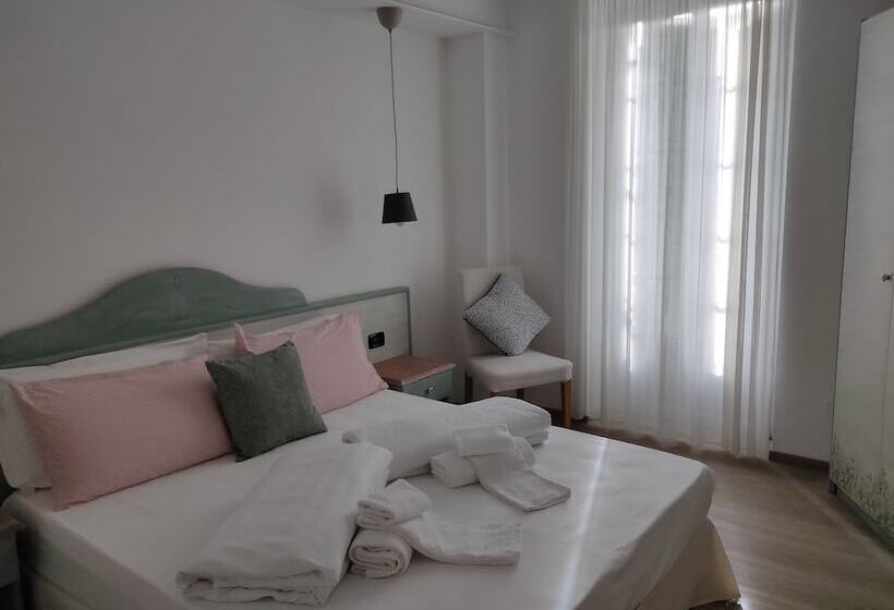 호텔 Albergo Al Salus