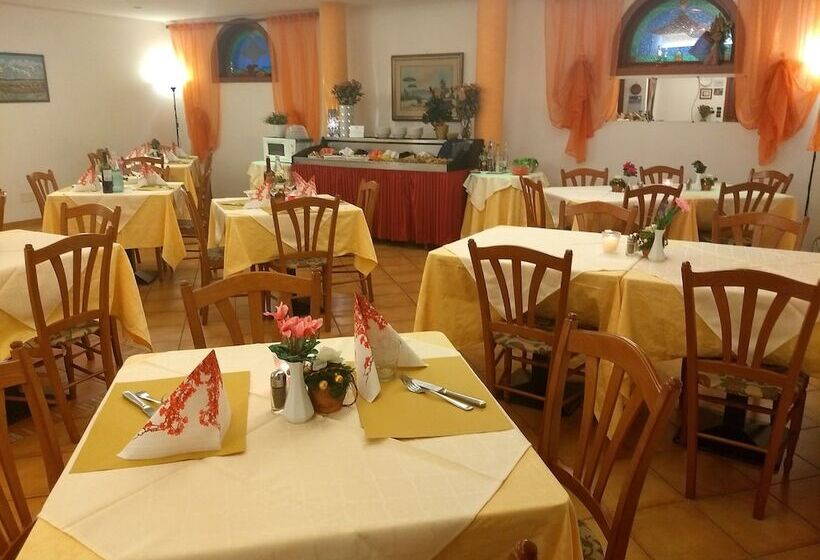 호텔 Albergo Al Salus