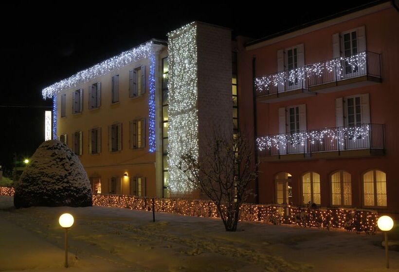 호텔 Albergo Al Salus