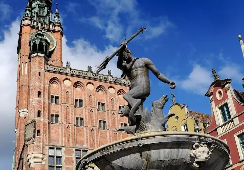 בית מלון כפרי Artus Old Town