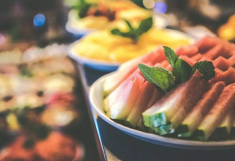 בית מלון כפרי Artus Old Town