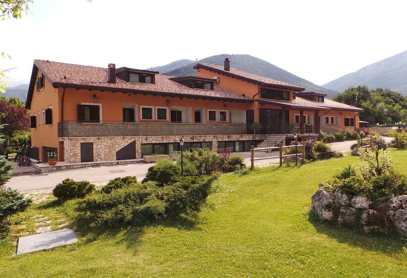 בית מלון כפרי Cocoon Garden